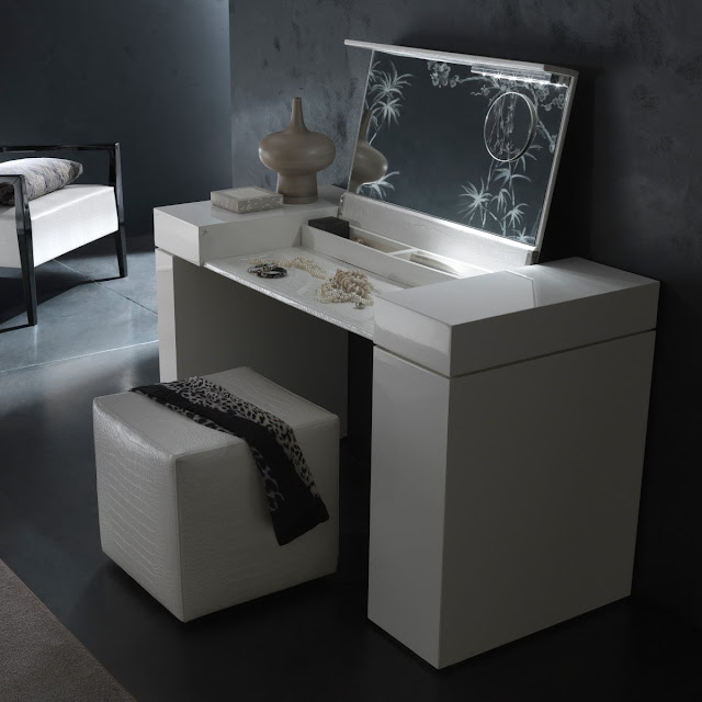 Bedroom Vanities With Lights