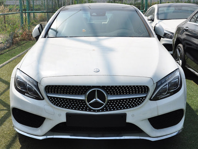 Mercedes C300 Coupe thiết kế thể thao mạnh mẽ