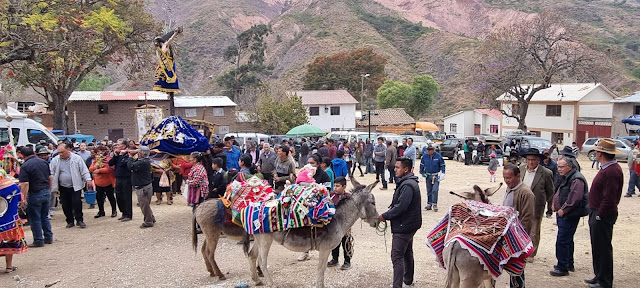 Gestern haben wir das Fest der Kreuzerhöhung in Pitantora Bolivien gefeiert.