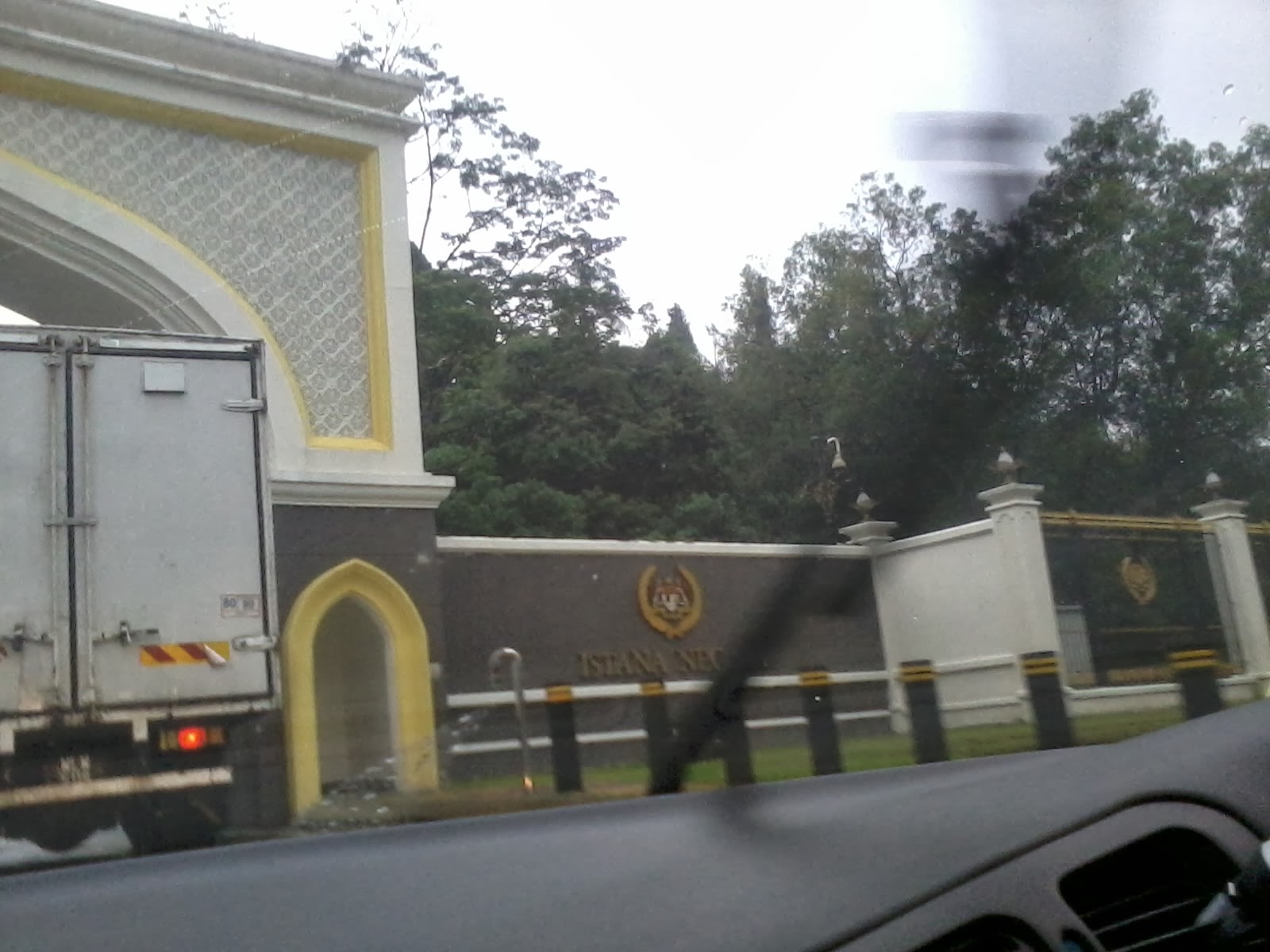 Chomel2u PERIHAL ISTANA  NEGARA  MALAYSIA