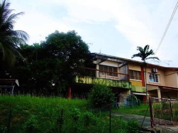 SERAM: Rumah BerHANTU Seksyen 2 Shah Alam, SELANGOR - Que 