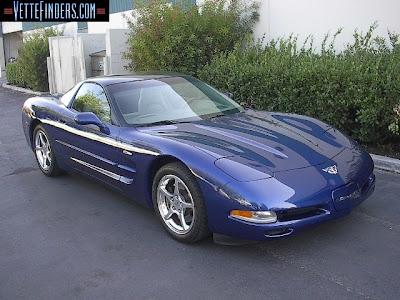 2004 Commemorative Corvette Coupe Blue Photo