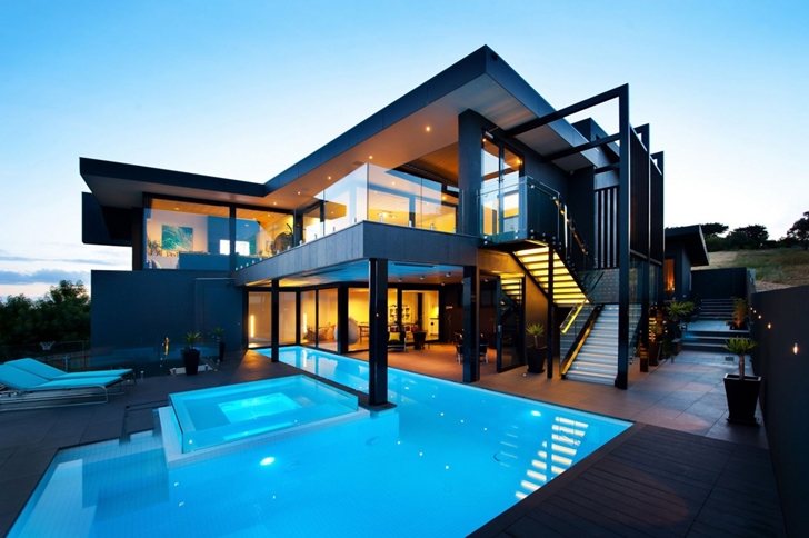 Dream Home In Black And Blue