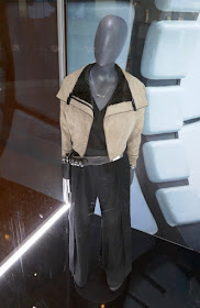 Emilia Clarke Solo Star Wars Qi'ra costume