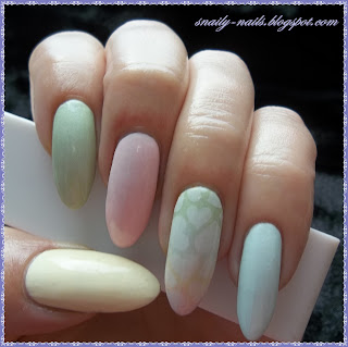 http://snaily-nails.blogspot.com/2016/08/pastelove.html