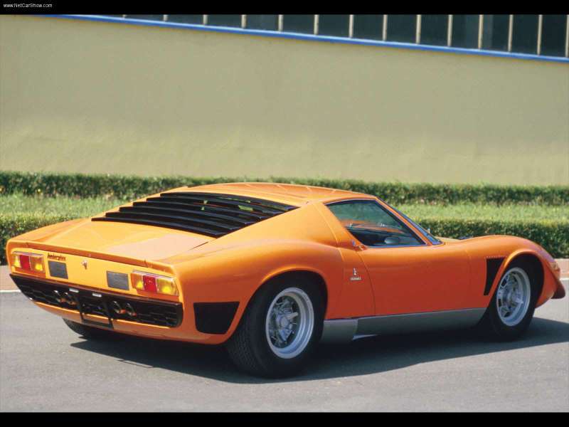 Lamborghini Muira 2
