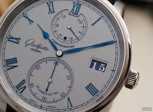 Glashütte Original Senator Chronometer with silver-blue dial