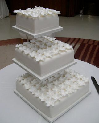 Flowerbox Wedding Cake pictures