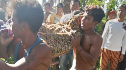 Polsek Tanah Jawa Evakuasi Dua Jenazah Pencari Ikan di Sungai Bah Kapasuk