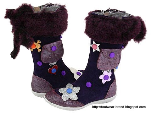 Footwear-brand:footwear-180477
