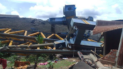 Breaking News: Crane Girder Flyover Bantaian Ambruk Timpa KA Babaranjang, Sejumlah Pekerja Dikabarkan Luka