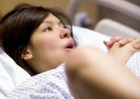 http://konsultasi-kehamilan.blogspot.com/2013/01/cara-mengetahui-kehamilan-awal-kehidupan.html