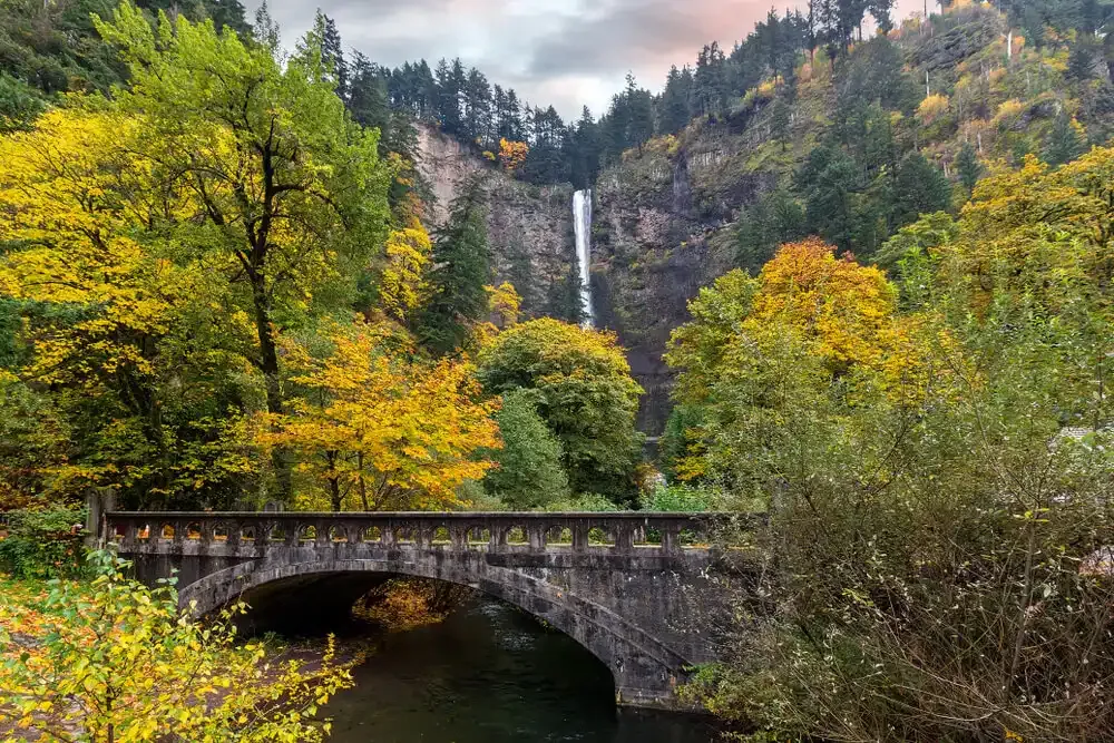 Multnomah Falls Height