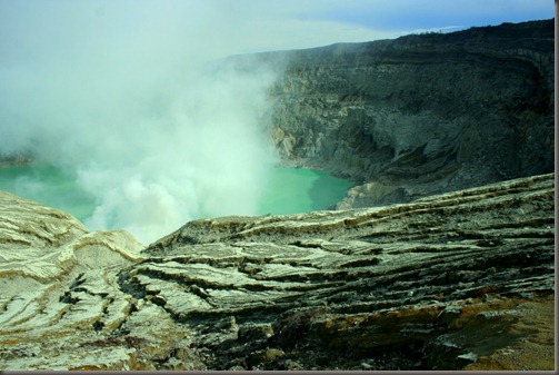 iljen crater 1 273 pic [1600x1200]