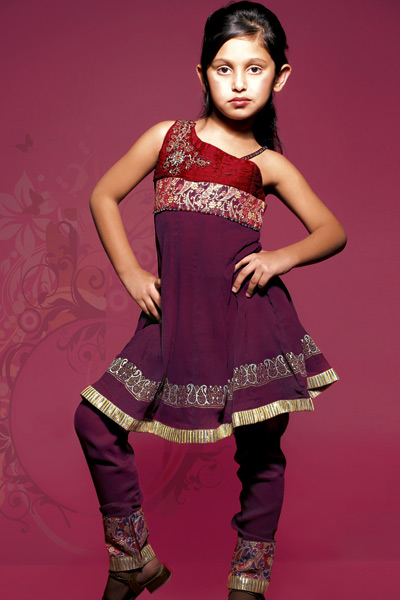 Fashion Dresses 2011   Girls on Traditional Indian Clothing  Kids Indian Clothes For Girls