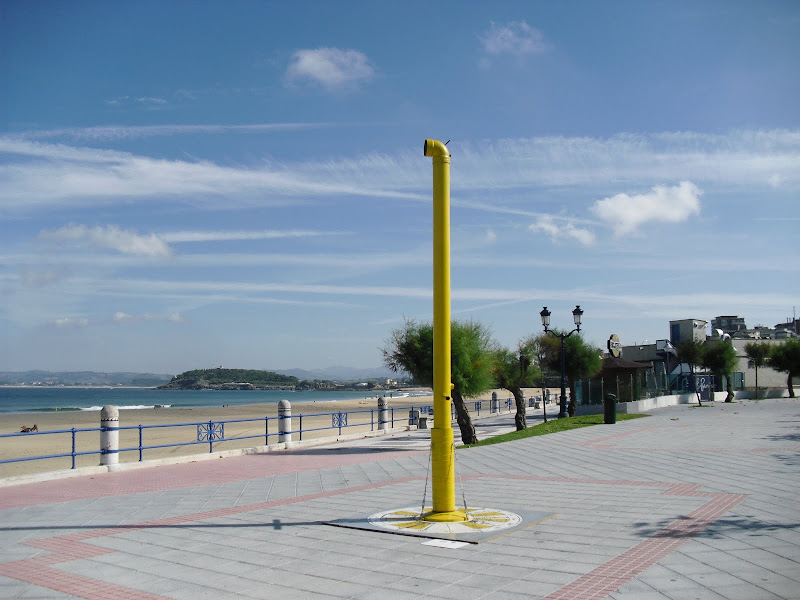 El Periscopio Amarillo en El Sardinero