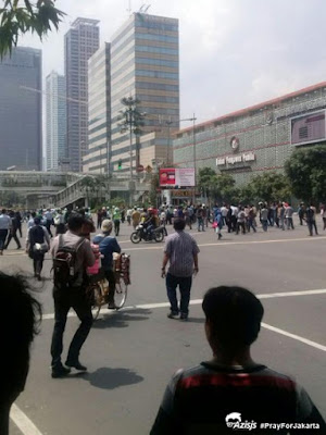 #PrayForJakarta | Kronologi 6 Ledakan dan Baku Tembak di Sarinah