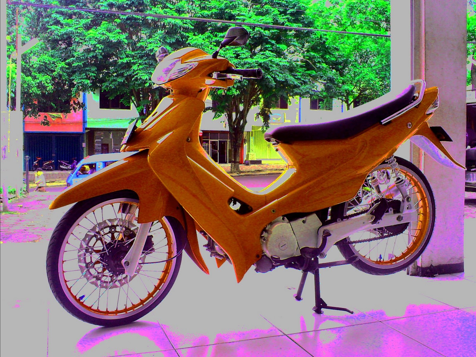 luxury sports car site: Suzuki Smash indonesia