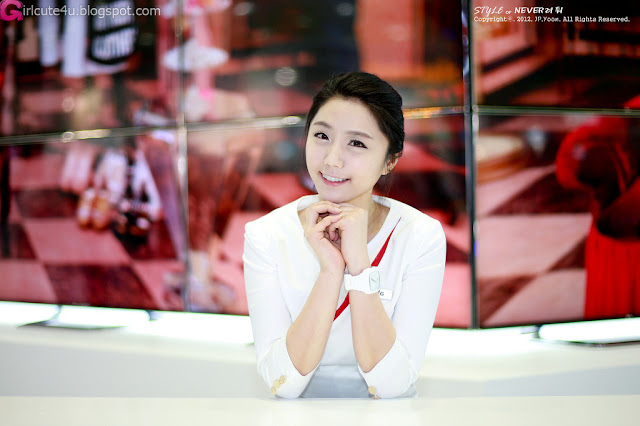 1 Kim Ha Eum - World IT Show 2012-very cute asian girl-girlcute4u.blogspot.com
