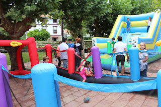 juegos infantiles en las fiestas de El Regato