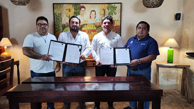 ARVAY y Conalep estrechan lazos mediante firma de convenio