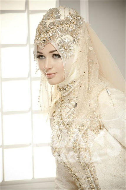 Contemporary Hijab Wedding Styles