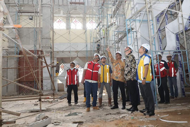 Walikota Rudi Tinjau Pembangunan Masjid Agung Batam