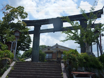  金峯山寺銅鳥居