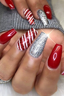 Image and Inspiration credit to: "Christmasphere" https://christmasphere.com/christmas-nail-art-ideas/