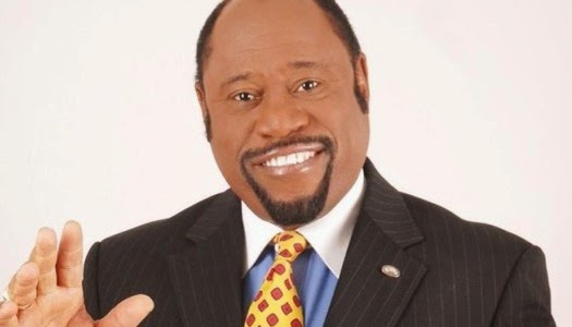 Muere pastor Myles Munroe y su esposa en accidente aéreo