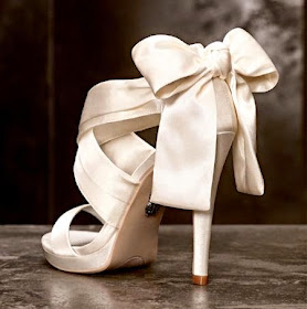 bow open toe wedding shoes bride wedding day inspiration