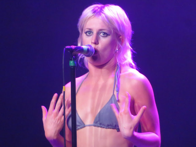 Amyl and the Sniffers at Brooklyn Steel
