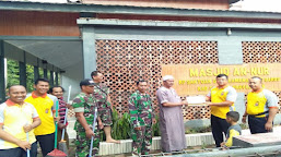 Kompak, TNI-Polri Laksanakan Jum'at Bersih Bersama