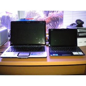 Size view of Asus netbook and a laptop in comparison