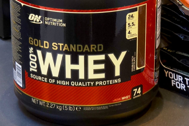 Whey protein là gì? Tác dụng của whey trong thể hình