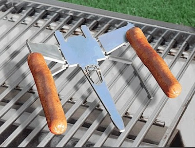 The Weenie Wing Commander Hot Dog Griller
