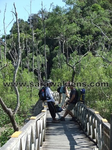 Bako_National_Park_adventure_01