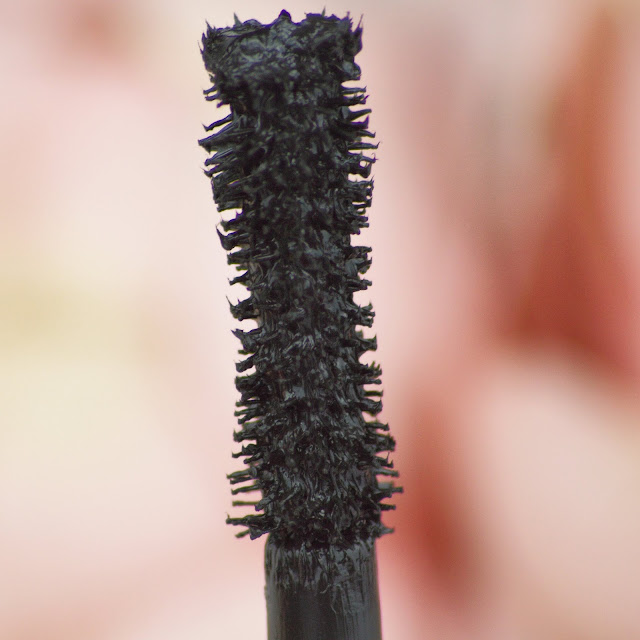 Makeup Revolution Mascara Revolution Review, Lovelaughslipstick Blog