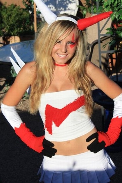 Sexy-Pokemon-Jessica-umoor-2