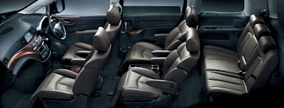 2011 Nissan Elgrand Seats View