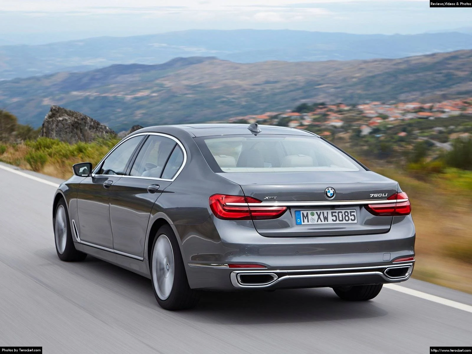 Hình ảnh xe ô tô BMW 750Li xDrive 2016 & nội ngoại thất