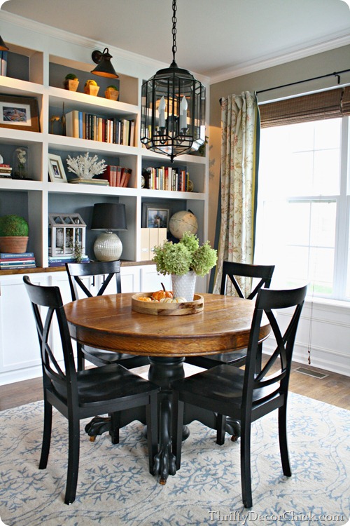 dining room DIY built ins