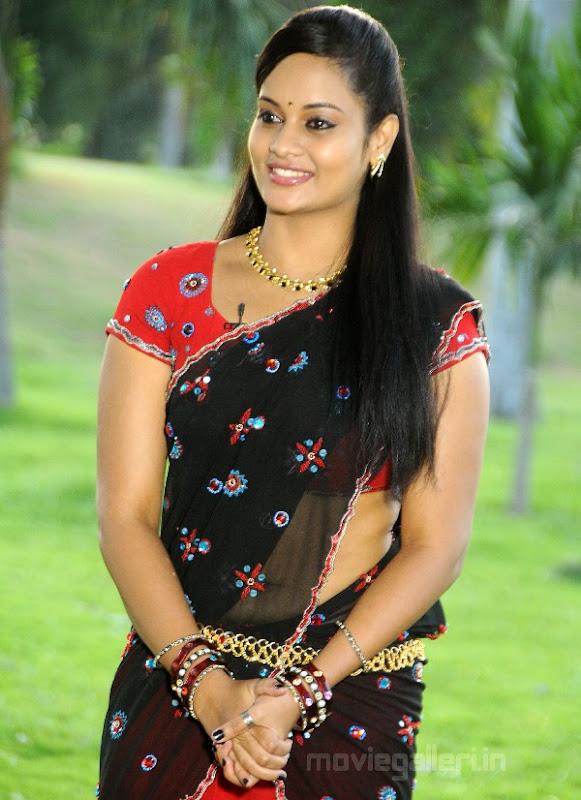 Photos Tamil Actress Suja Hot Stills Suja Latest Hot Photo Gallery hot photos