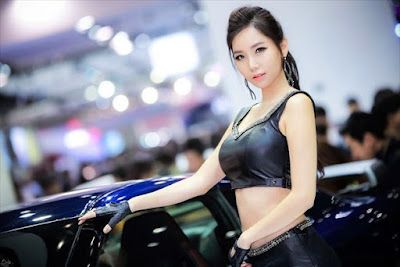 Lee Ji Min at Seoul Motor Show 2015 - koreanhdgirls.blogspot.com