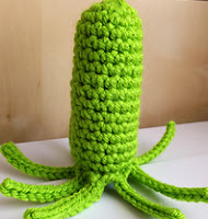 http://www.ravelry.com/patterns/library/catnip-squids