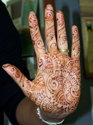 henna hand tattoos