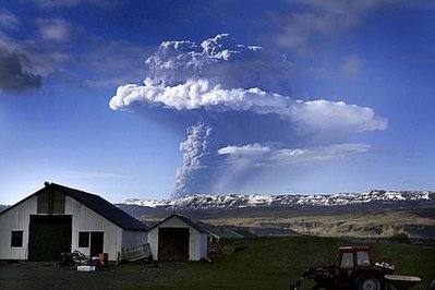 Iceland's Grimsvotn Volcano Erupting