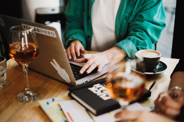 Dropshipping Business