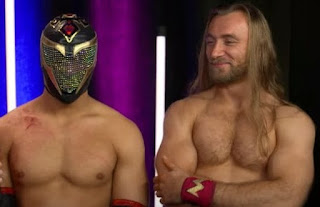 Axiom y Nathan Frazer, luchadores de NXT.