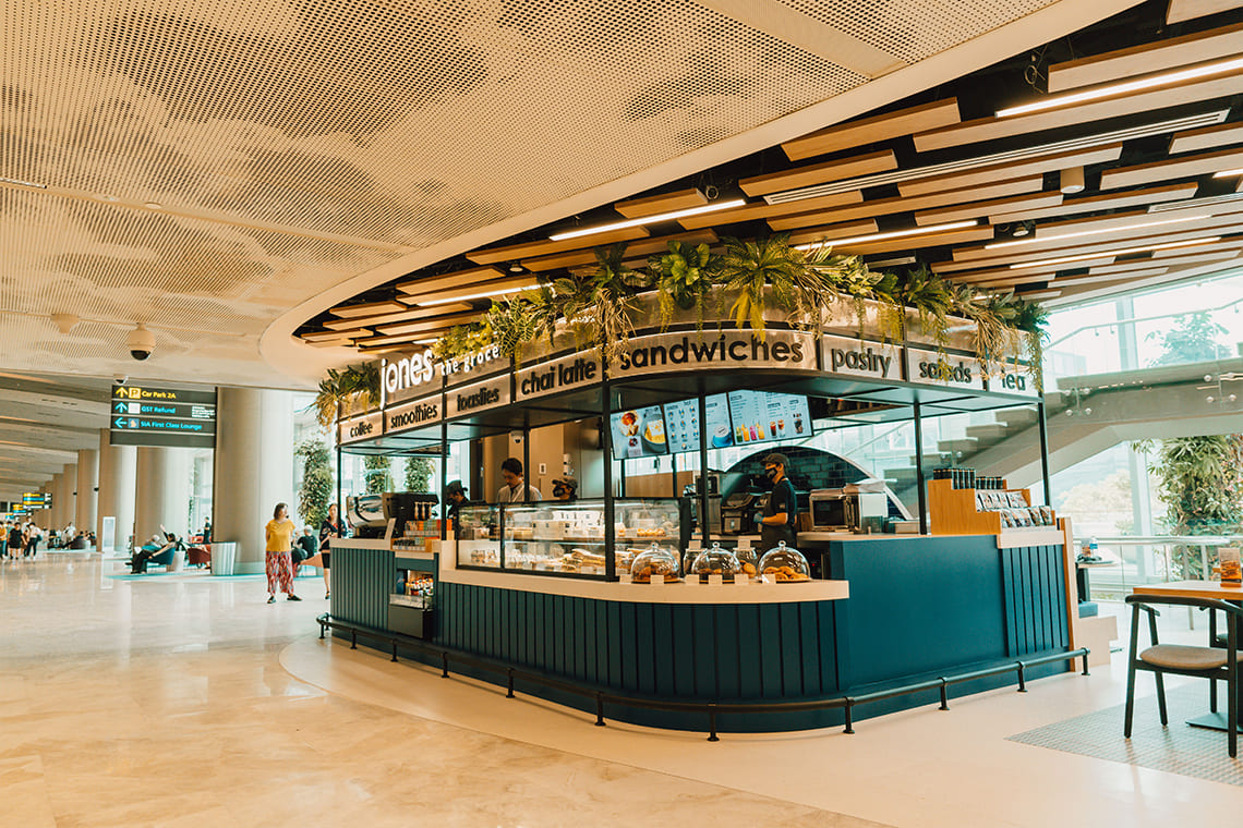 Tips Menghabiskan Waktu di Bandara Changi Singapura